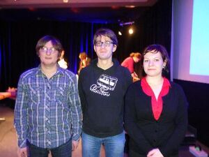 v.l.n.r.: Sebastian Fischer, Bezirksvorsitzender; Claas Meyer und Stefanie Gröger, StellvertreterInnen